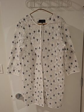 White & Black Floral Embroidered Mesh Collarless Overcoat Jenne Beker (Size M)